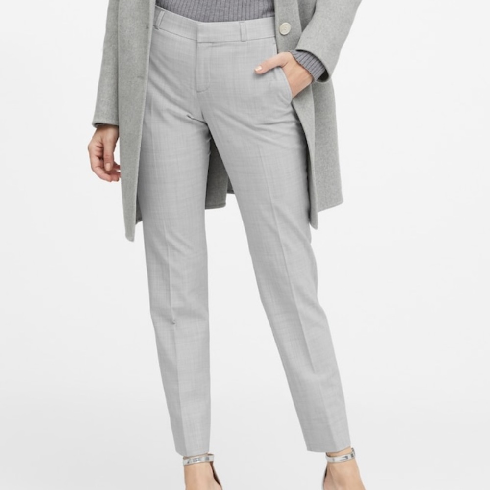 NWOT Banana Republic Ryan pant light grey
